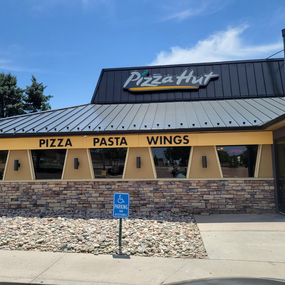 Pizza Hut Colorado Springs